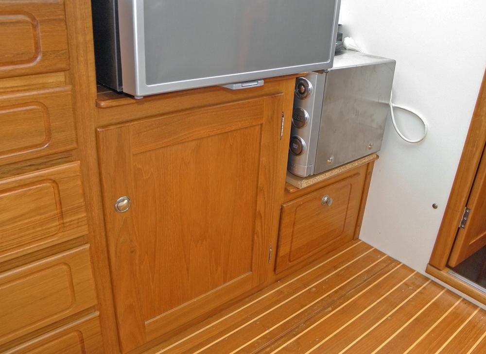 Wheelhouse, Accommodation